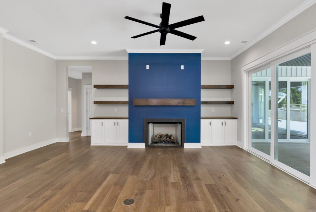 36 7016 chatham dr .36