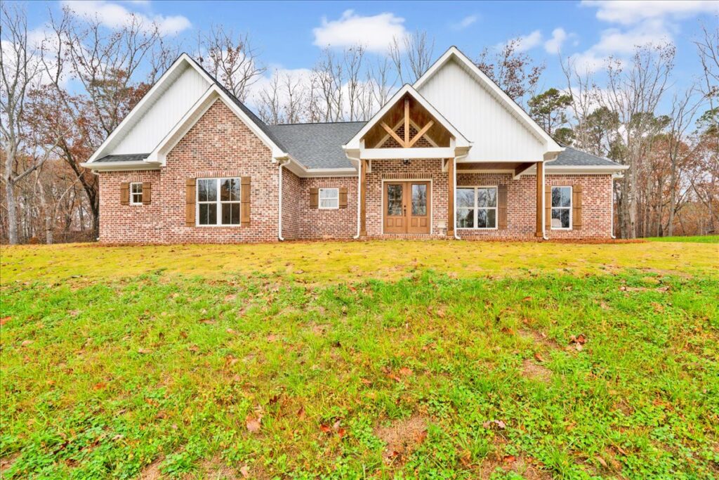 01 2. 2063 friendship mtn rd .1