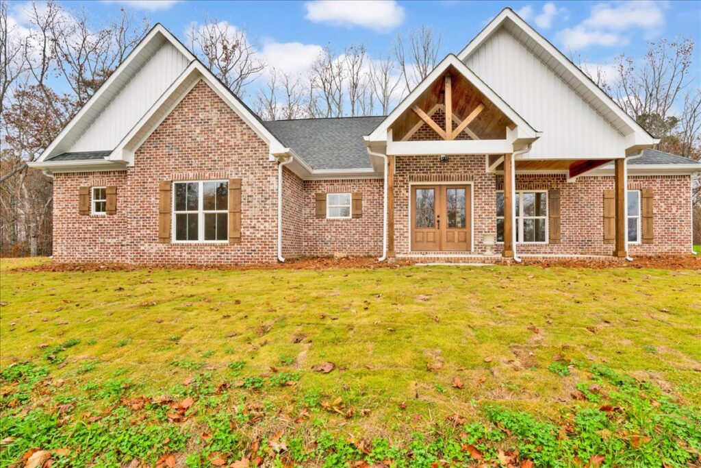 02 2. 2063 friendship mtn rd .2