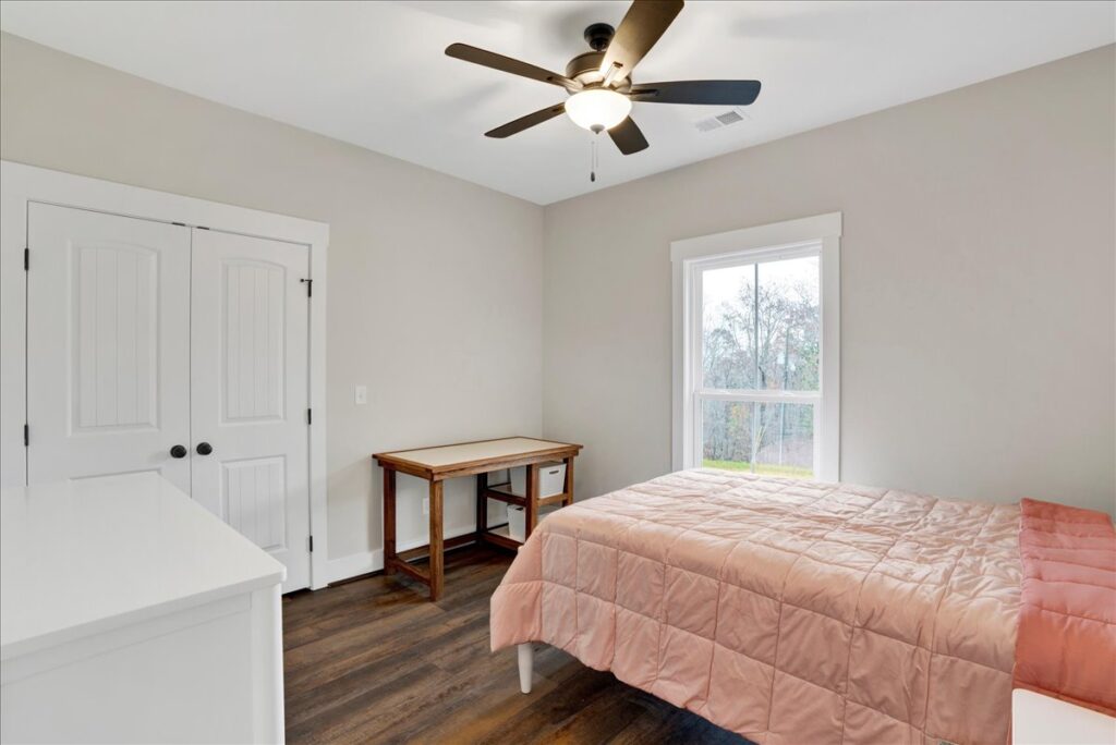 27 2. 2063 friendship mtn rd .27