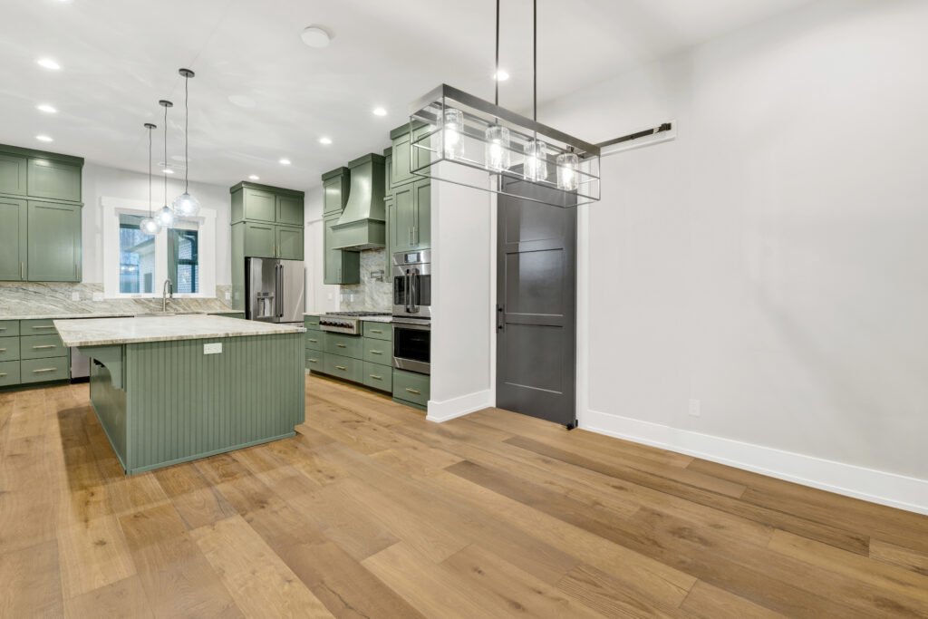 14 1832 summit park rd .14