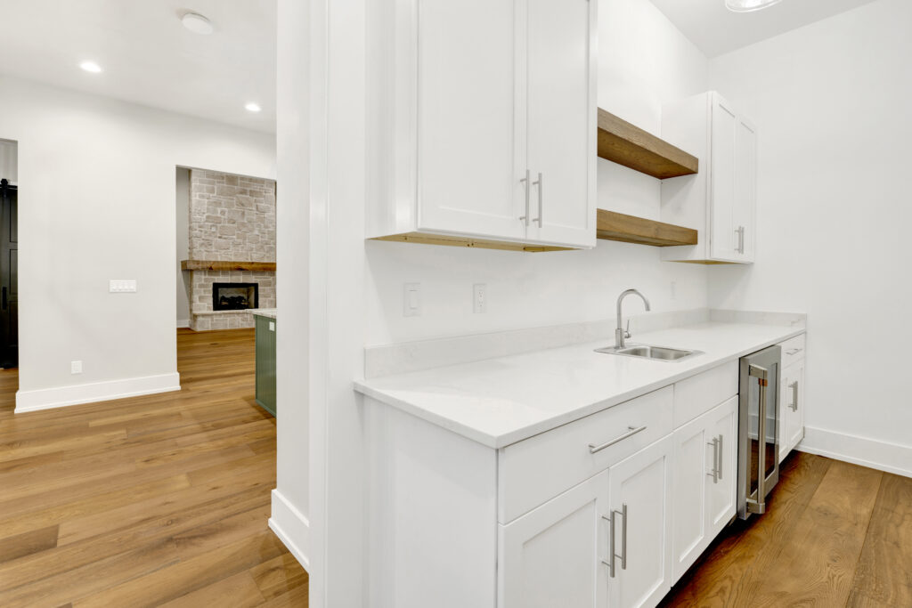 22 1832 summit park rd .22