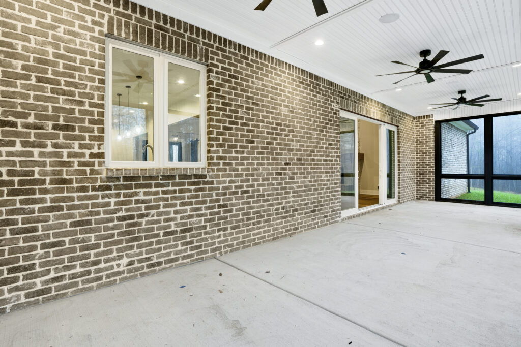 31 1832 summit park rd .31