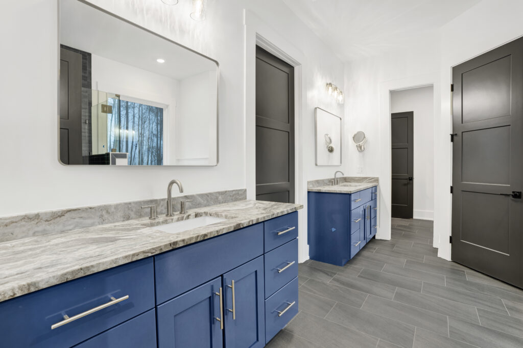 37 1832 summit park rd .37