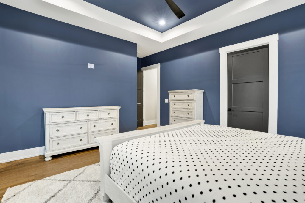 43 1832 summit park rd .43