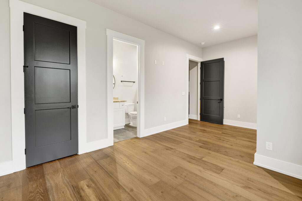 48 1832 summit park rd .48